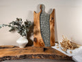 Tabla de cocina de madera de nogal con epoxi blanco perlado